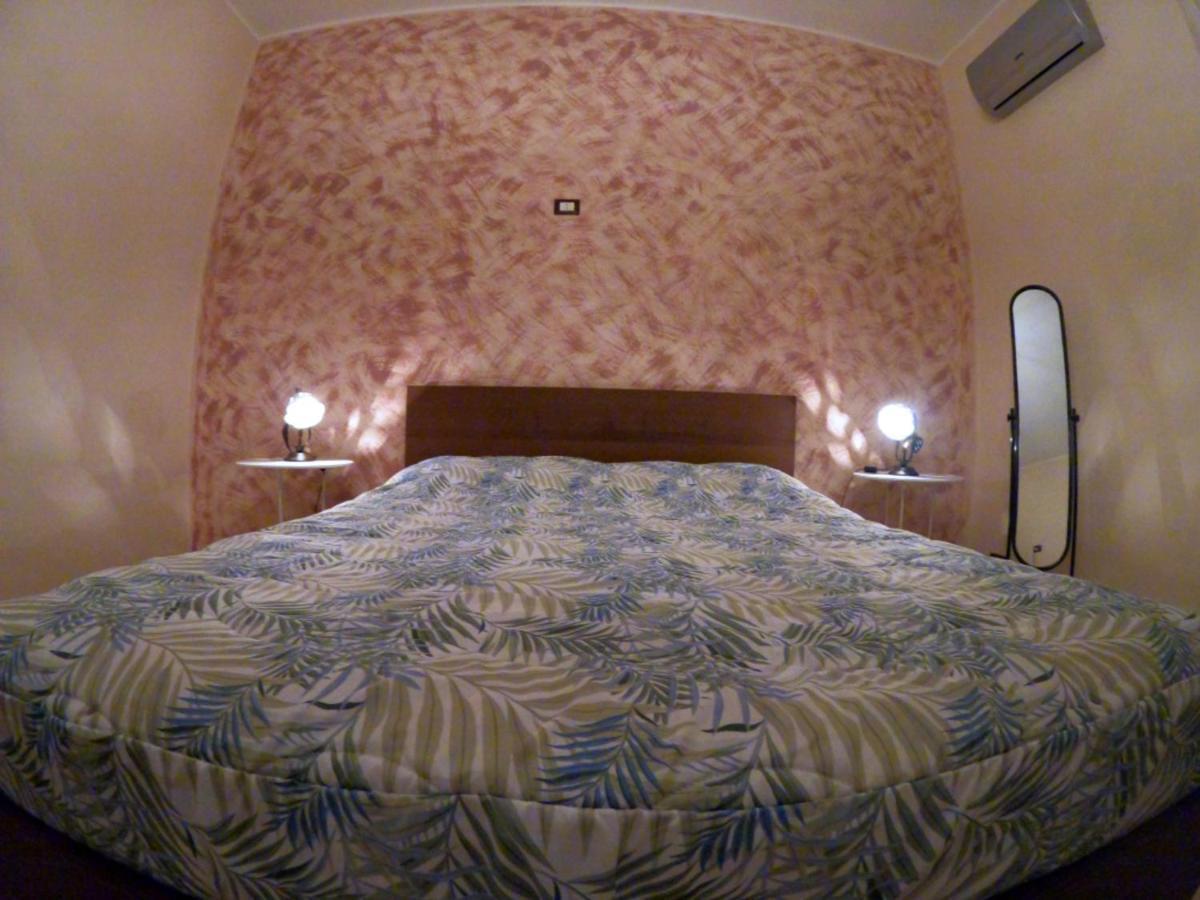 Mamma Loretta' House Otel Biancavilla Dış mekan fotoğraf