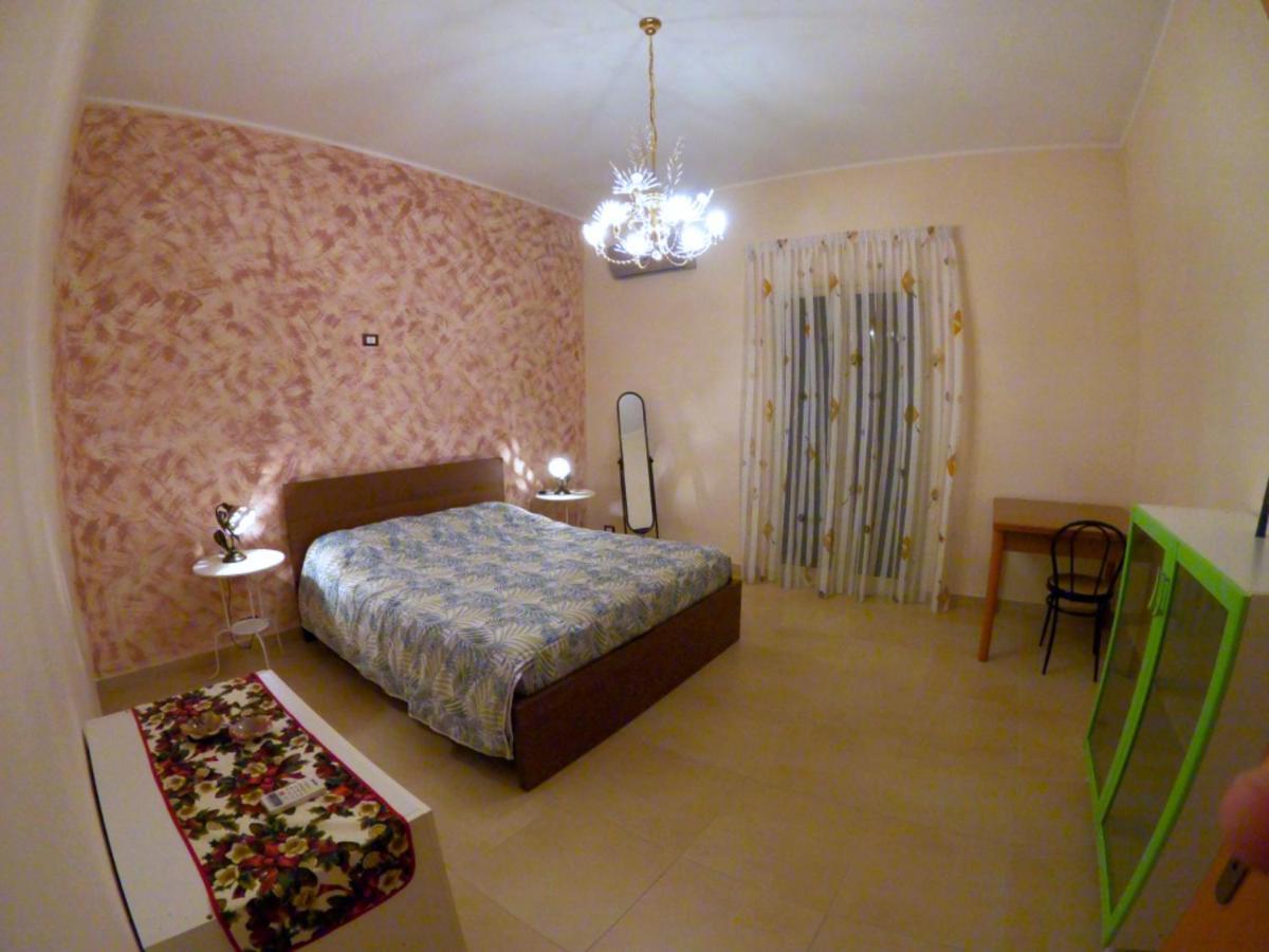 Mamma Loretta' House Otel Biancavilla Dış mekan fotoğraf
